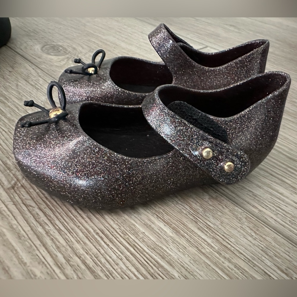 New: Mini Melissa Sweet Mary Jane flat